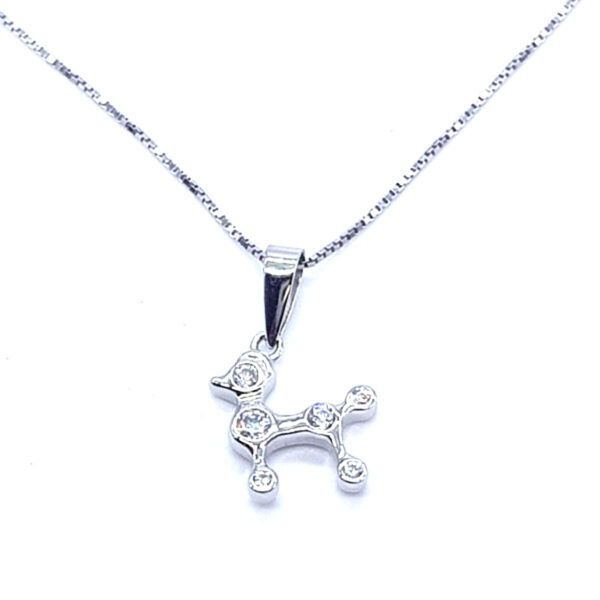 Collana in argento 925 laminato con pendente a forma di cane con zirconi cristal. Lunghezza collana 45 cm